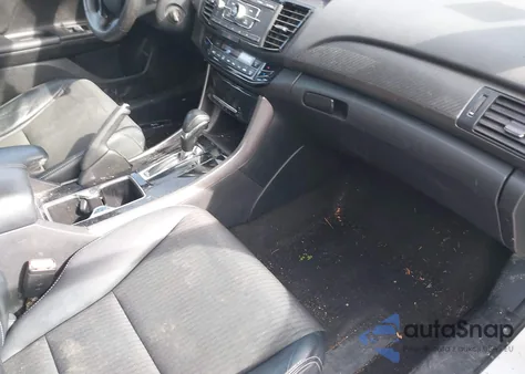 2016 Honda Accord Sport z USA, uszkodzony, nr VIN 1HGCR2F5XGA091723